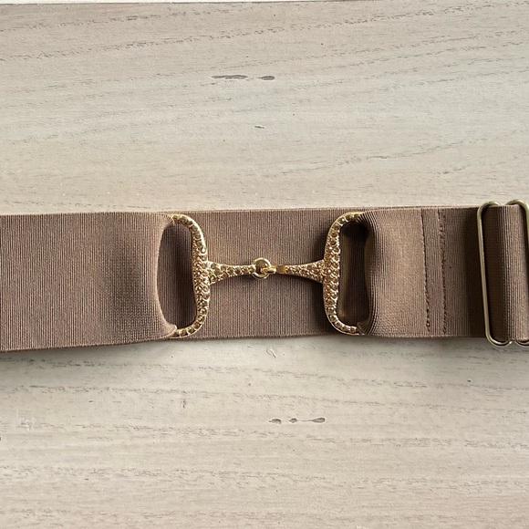 Tan Rhinestone Snaffle Bit Belt - Picture 3 of 4